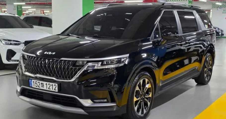 Kia Carnival 
