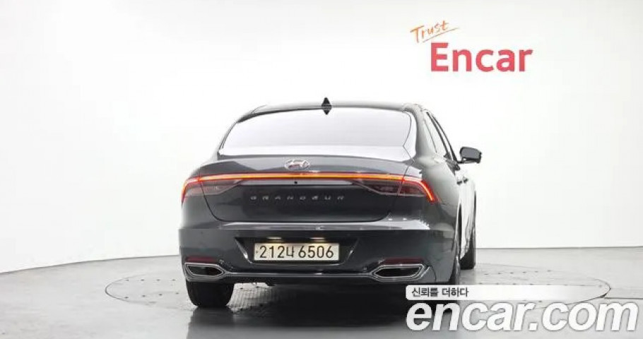 Hyundai Grandeur 