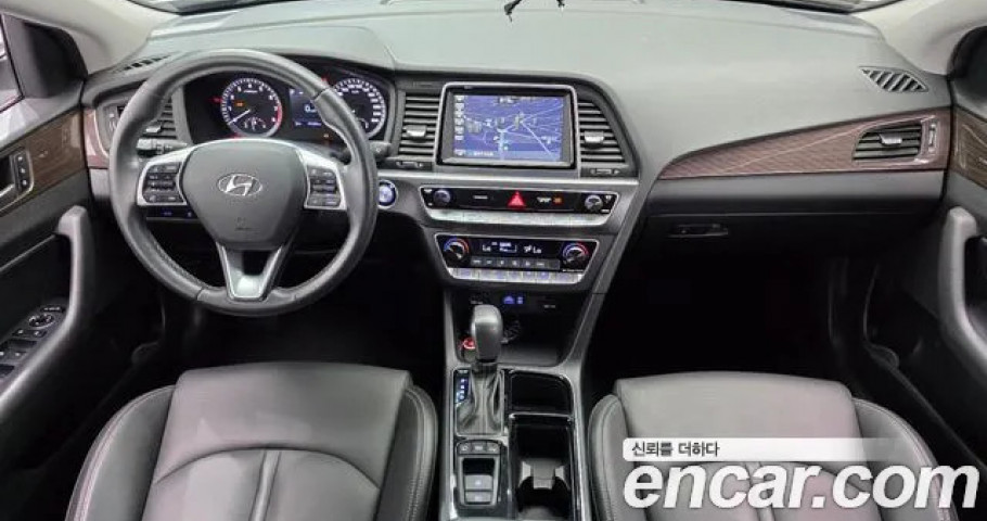 Hyundai Sonata 