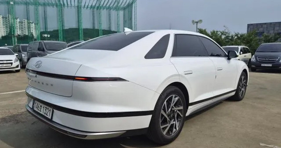 Hyundai Grandeur 