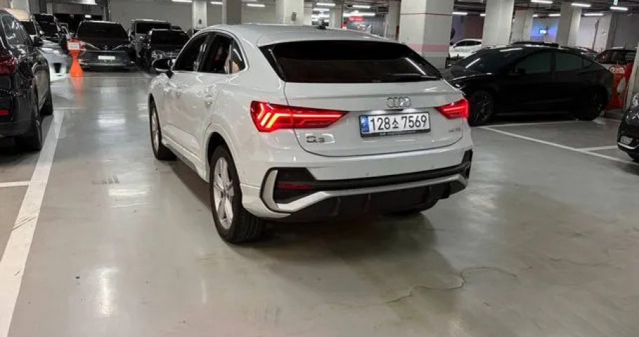 Audi Q3 