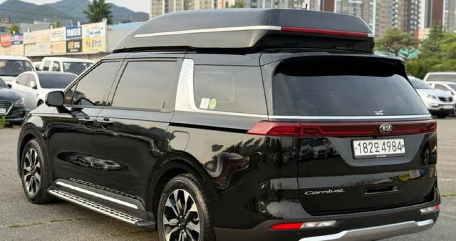 Kia Carnival 