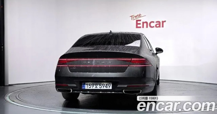 Genesis G90 