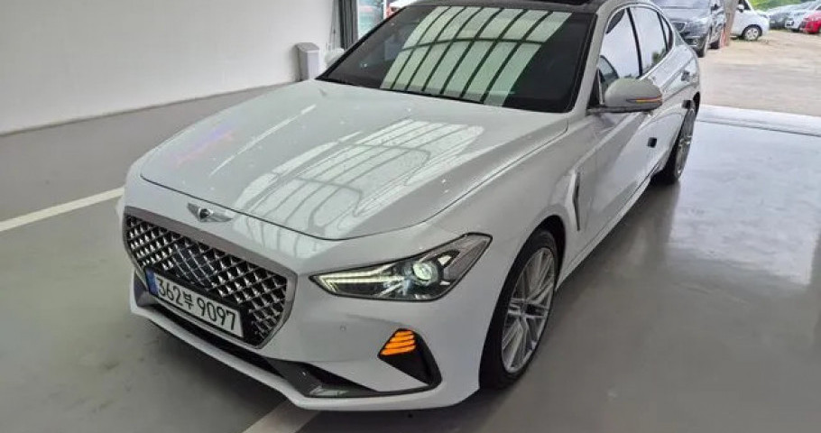 Genesis G70 