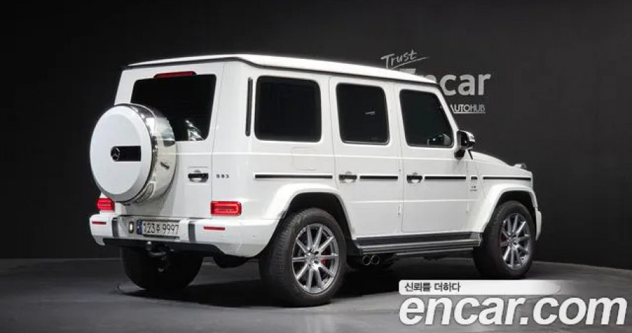 Mercedes-Benz G-Class 