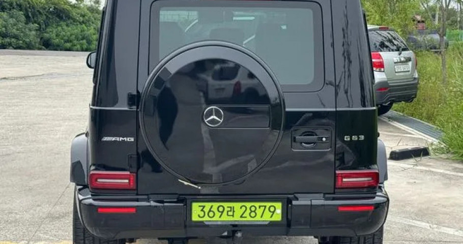 Mercedes-Benz G-Class 