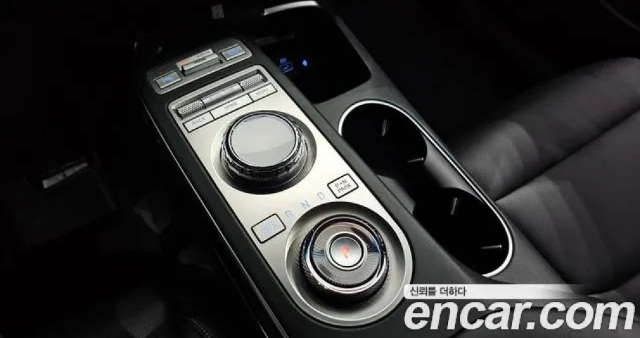 Genesis Gv70 