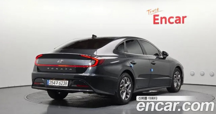 Hyundai Sonata 