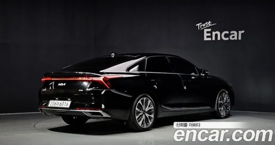 Kia K8 