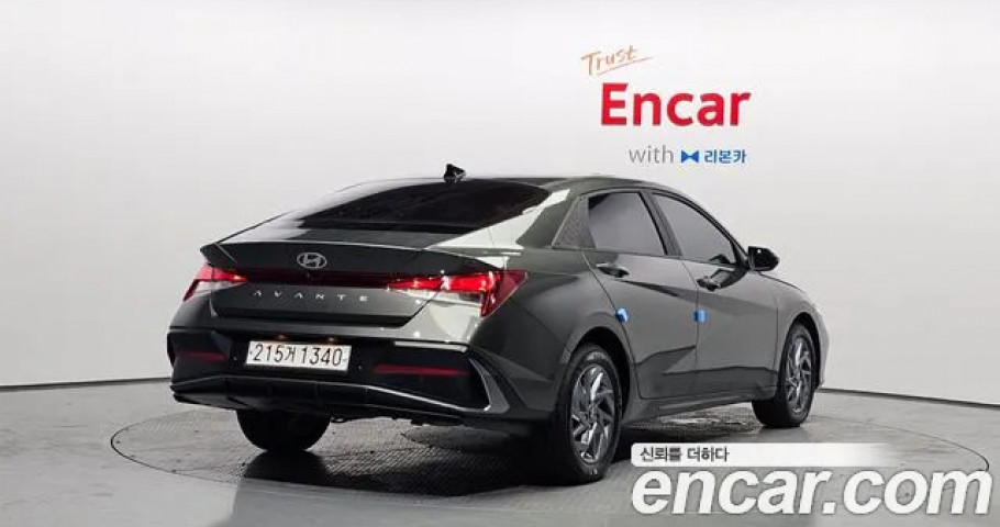 Hyundai Avante (Elantra) 