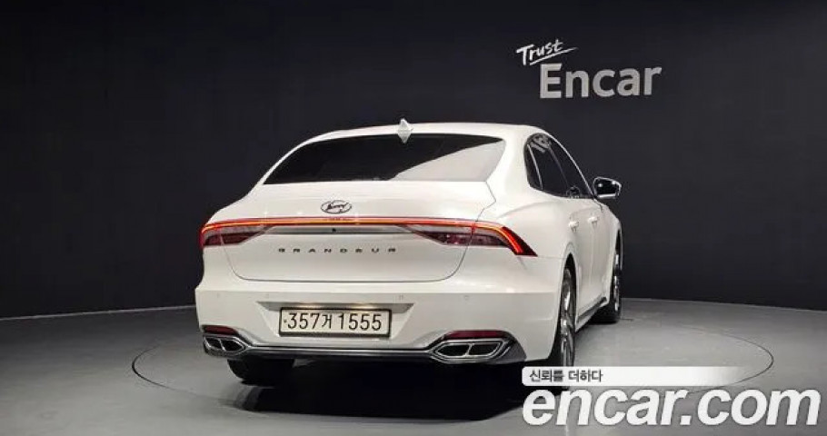 Hyundai Grandeur 