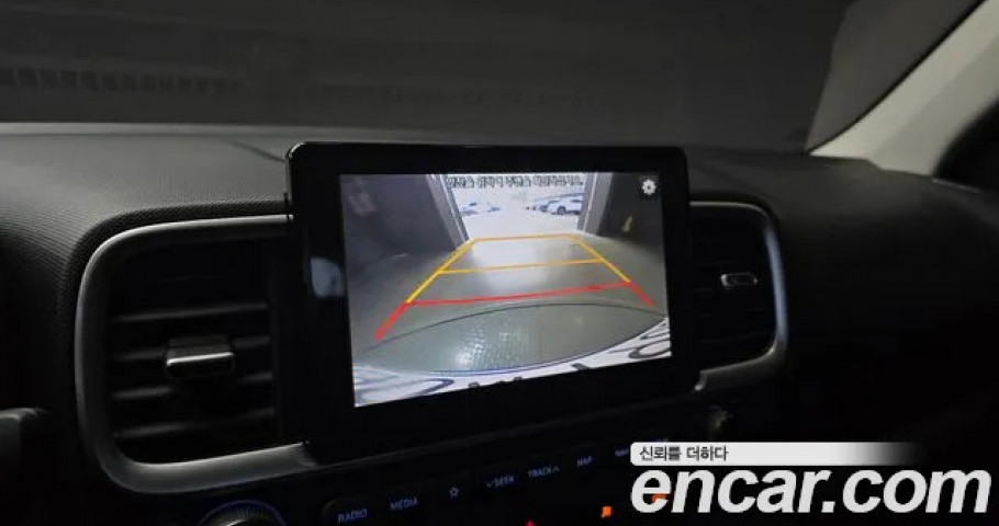 Hyundai Venue 
