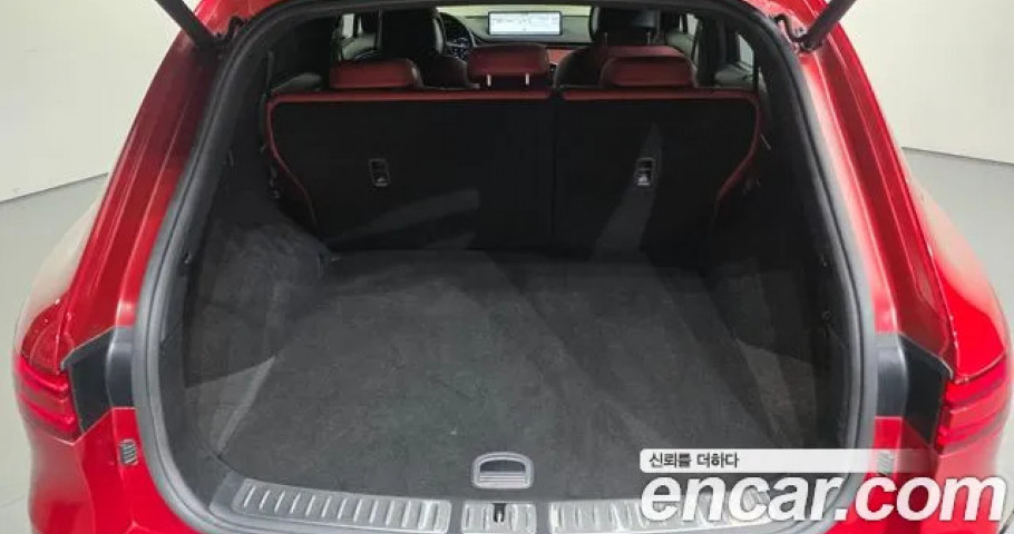 Genesis Gv70 