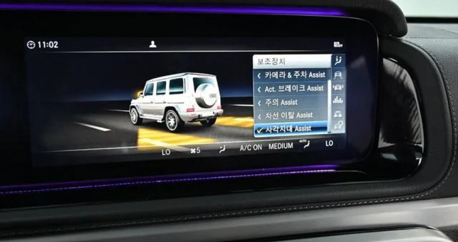 Mercedes-Benz G-Class 