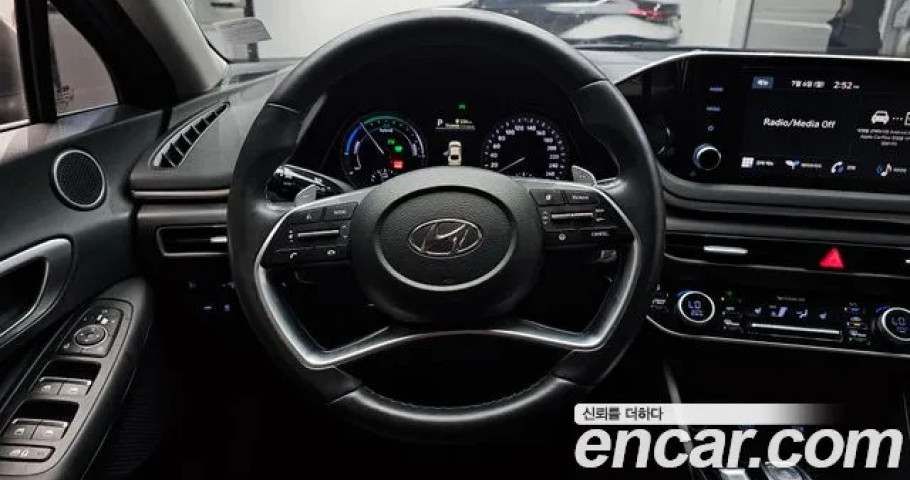 Hyundai Sonata 
