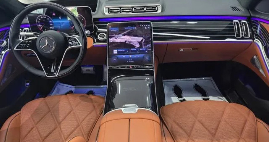 Mercedes-Benz S-Class 