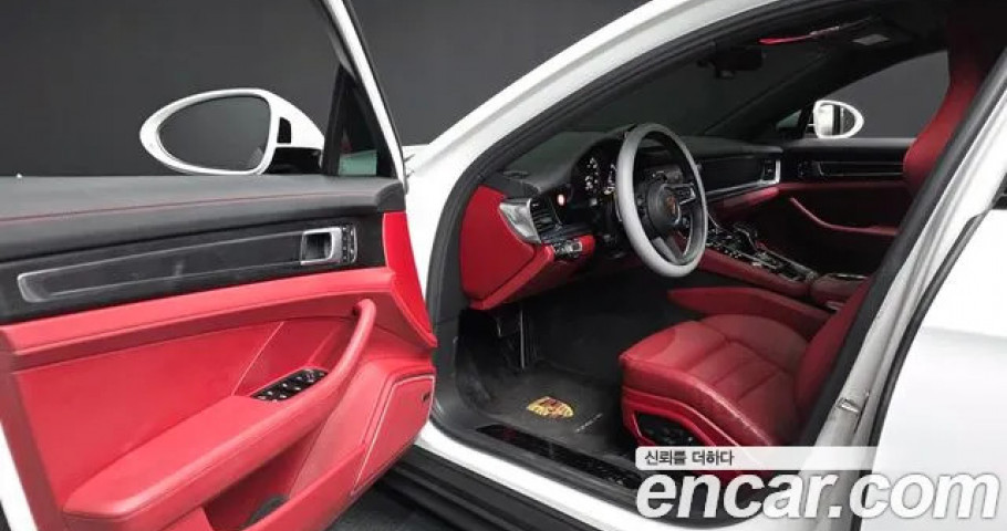 Porsche Panamera 
