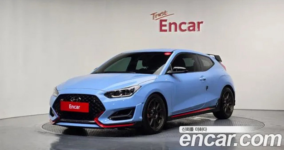 Hyundai Veloster 