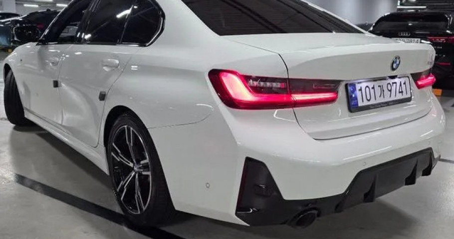 Bmw 3-Series 