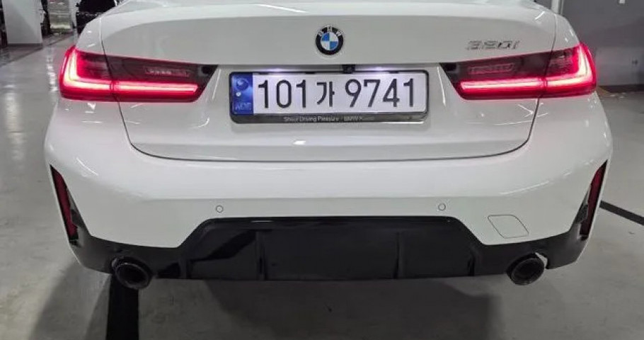 Bmw 3-Series 