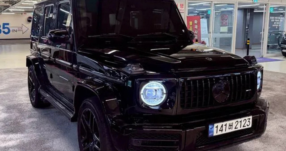 Mercedes-Benz G-Class 