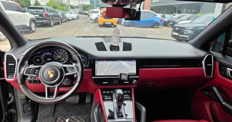 Porsche Cayenne 