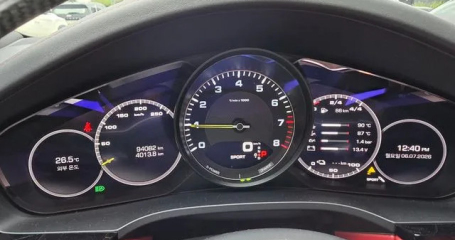 Porsche Cayenne 