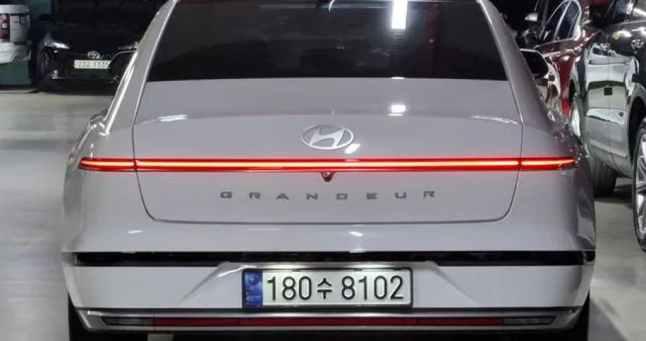 Hyundai Grandeur 