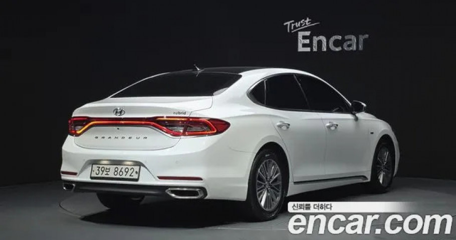 Hyundai Grandeur 