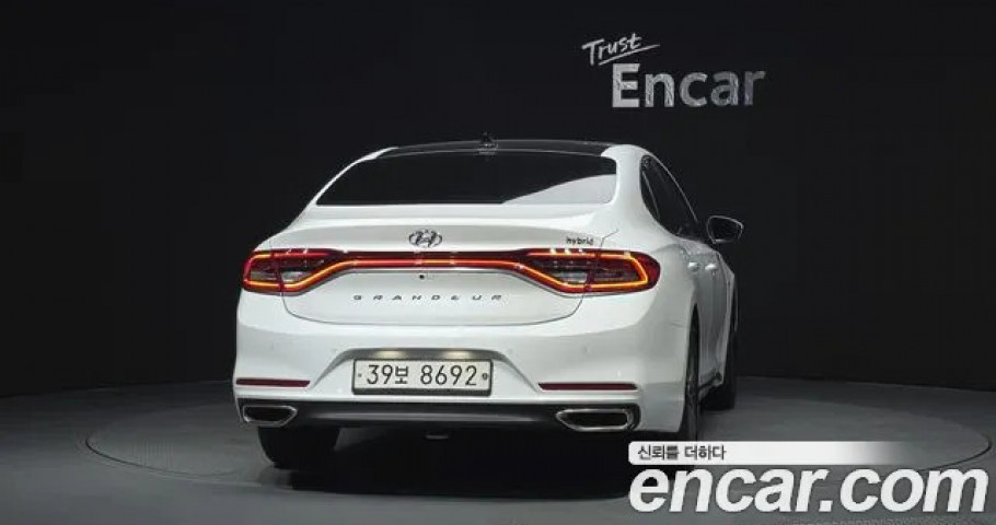 Hyundai Grandeur 