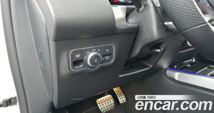Mercedes-Benz Glb-Class 