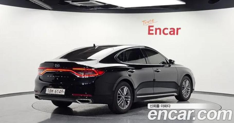 Hyundai Grandeur 