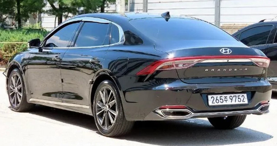 Hyundai Grandeur 