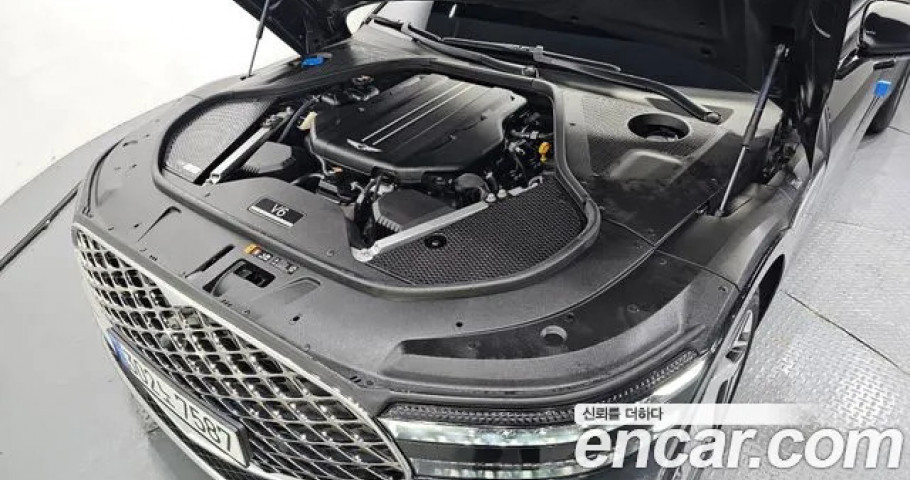Genesis G90 