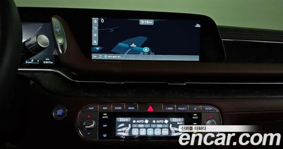 Genesis G90 