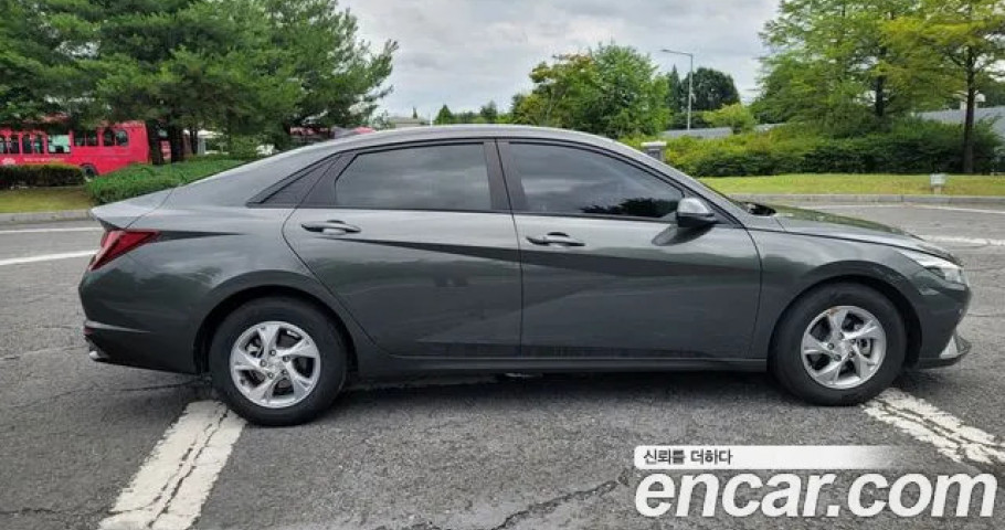 Hyundai Avante (Elantra) 