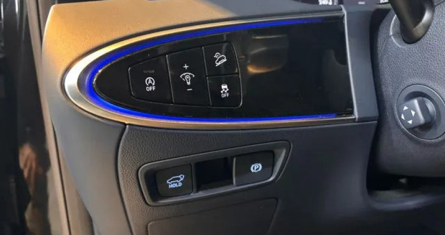Genesis Gv70 
