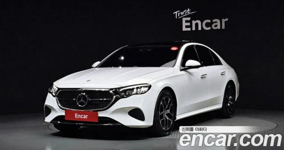 Mercedes-Benz E-Class 