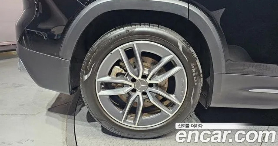 Mercedes-Benz Glb-Class 