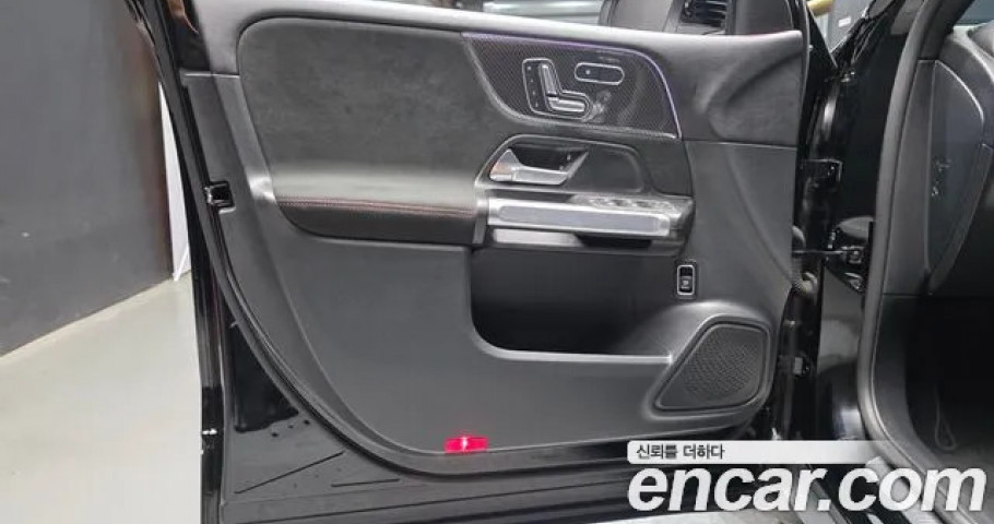Mercedes-Benz Glb-Class 