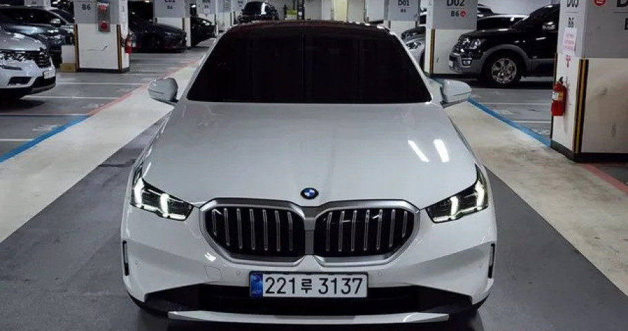 Bmw 5-Series 