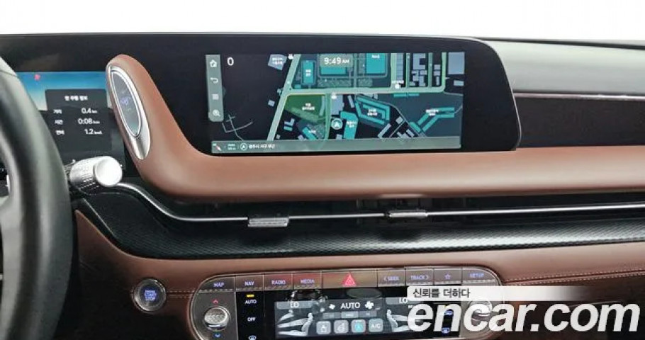 Genesis G90 