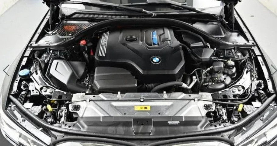 Bmw 3-Series 