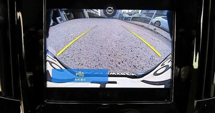Volvo S90 