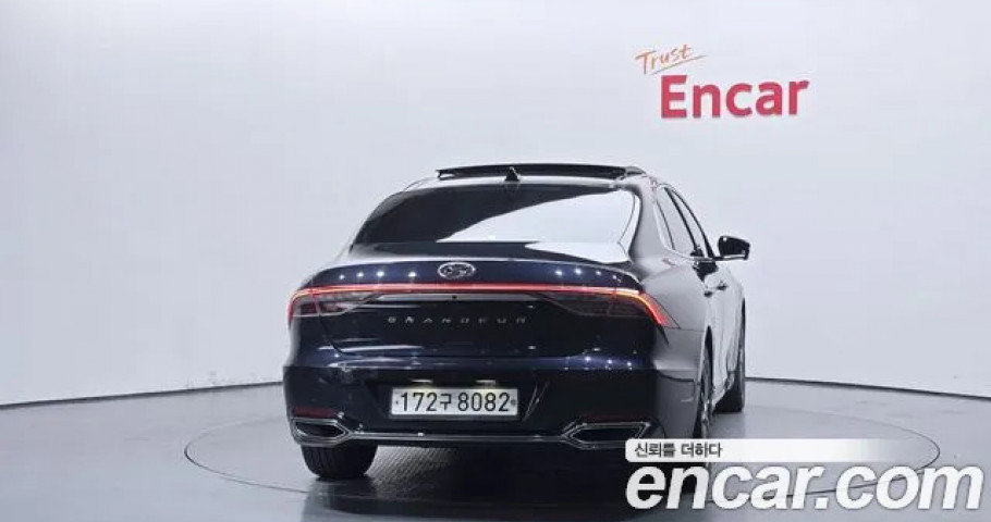 Hyundai Grandeur 