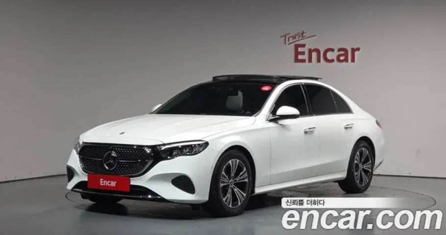 Mercedes-Benz E-Class 