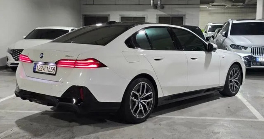 Bmw 5-Series 