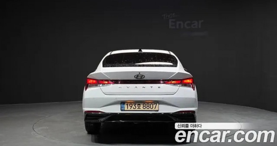 Hyundai Avante (Elantra) 