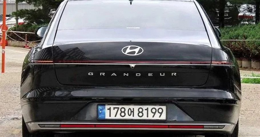 Hyundai Grandeur 