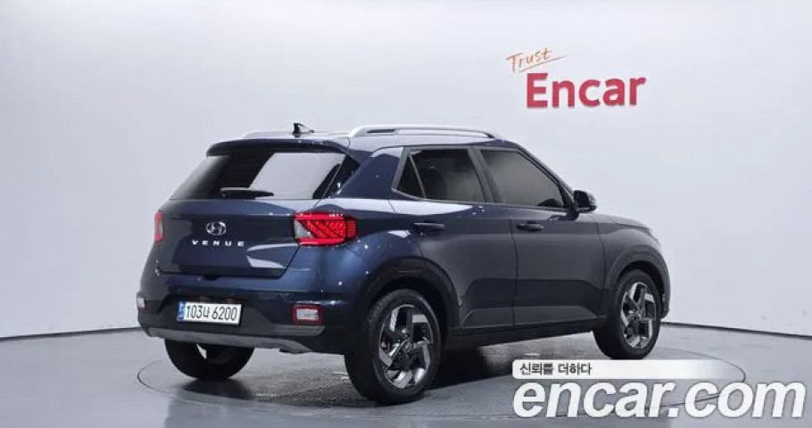 Hyundai Venue 